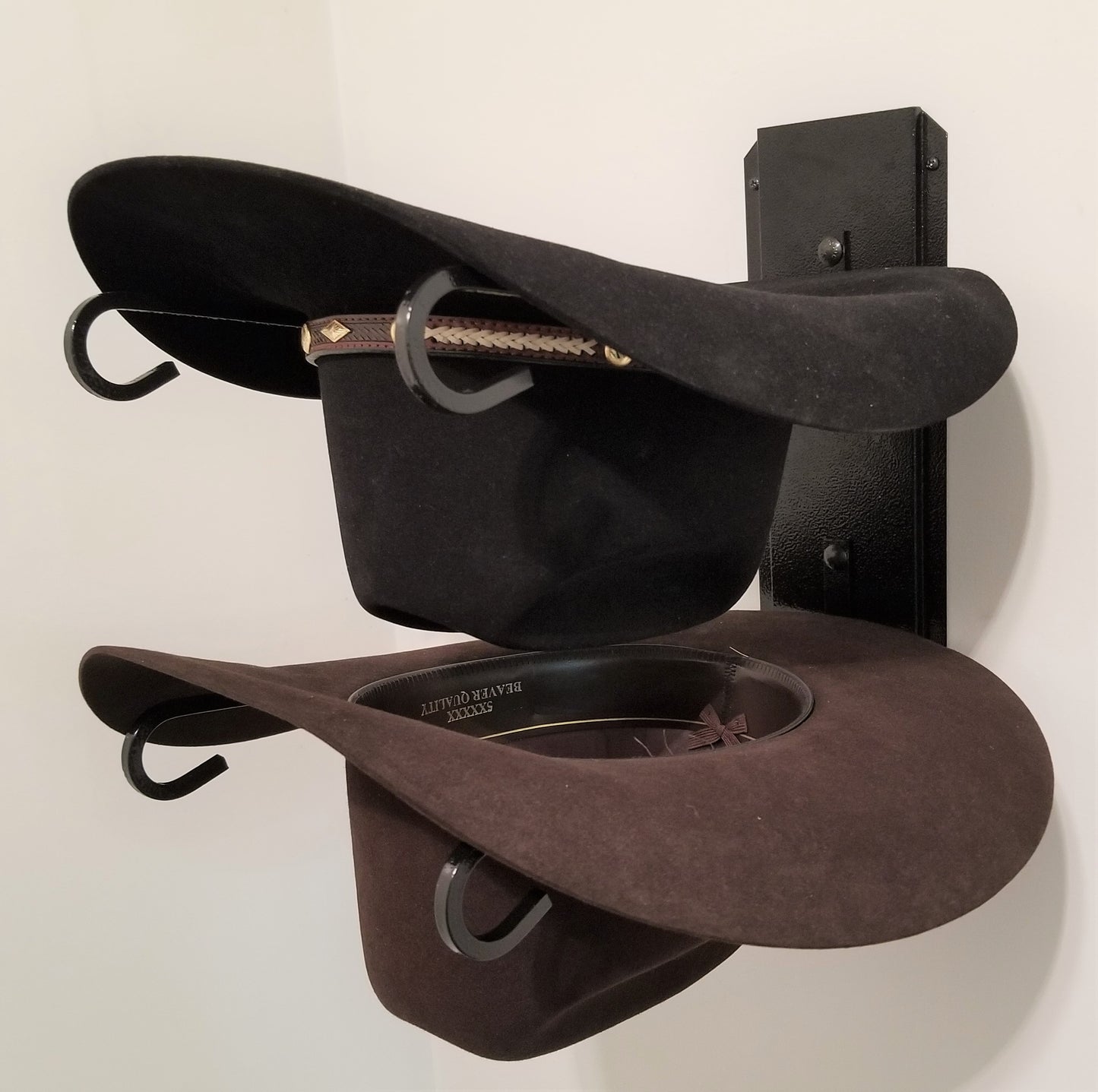 American Made 2 Hat Cowboy Hat Rack – Wall Mounted Black | Mark Christopher Collection